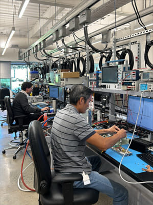 Advanced Energy abre un nuevo centro de diseño y servicio