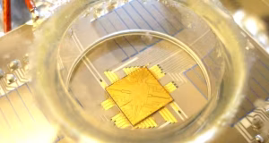 Computación cuántica en el generador DDS con 20 portadoras M4i.6631