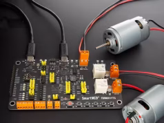 Placa de desarrollo SmartMCD TB9M001FTG para control de motores DC