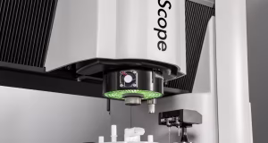 Sistema de medición por vídeo SmartScope E18 de 3 ejes